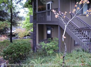 7512 SW Barnes Rd UNIT D, Portland, OR 97225