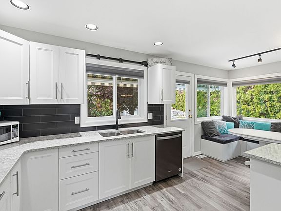 4th image of 5978 Ness Ct