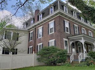 323 N Main St, Coopersburg, PA 18036