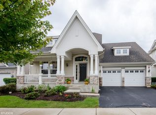 285 Seaton Ct, Lake Zurich, IL 60047