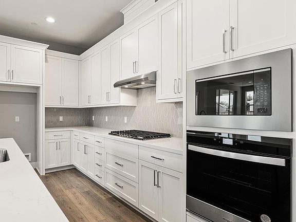 6th image of this home