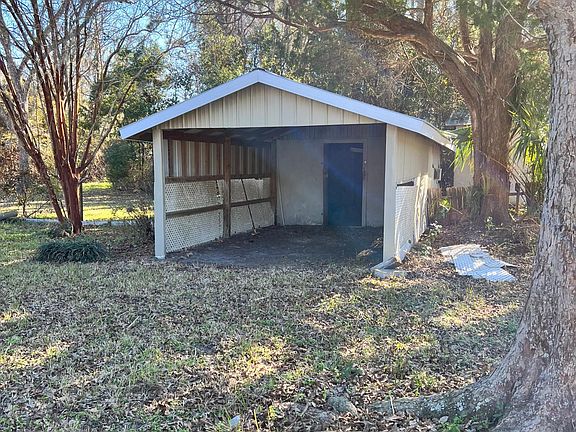 4th image of 284 NE Windall Ln
