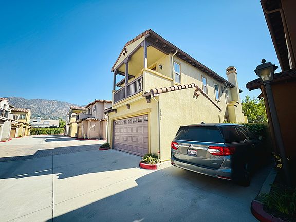 2 Car Garage