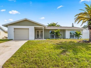 6403 1st Ave W, Bradenton, FL 34209