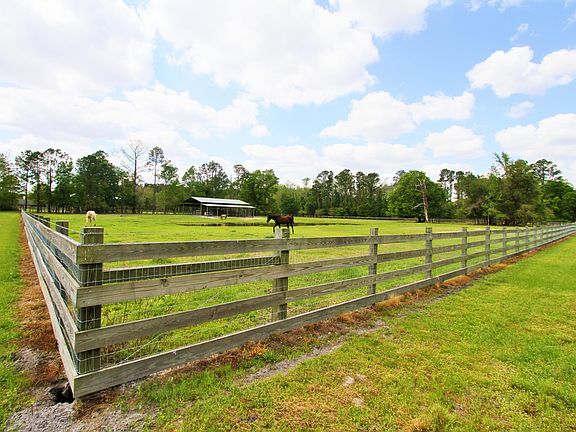 3rd image of 2034 County Road 209b