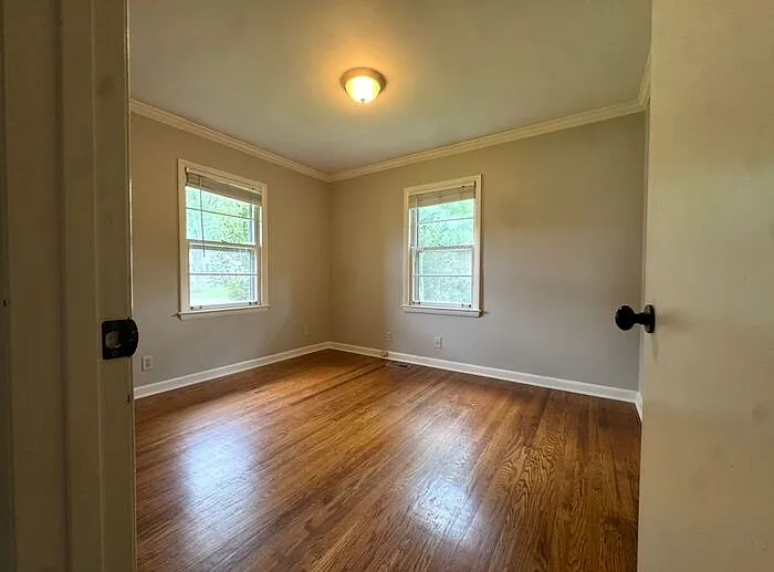 817 Chambers Dr NE — Photo 20