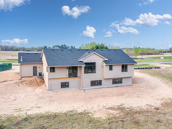 5th image of 8948 265th Ct NE