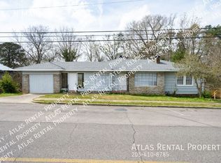 164 N Main St, Graysville, AL 35073