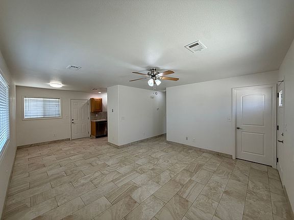2nd image of 3849 N Roosevelt St #4