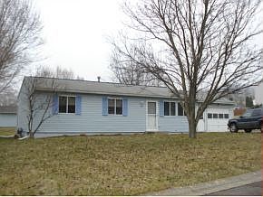 1st image of 14 Jennifer Ln