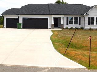 139 Touchdown Way, Benson, NC 27504