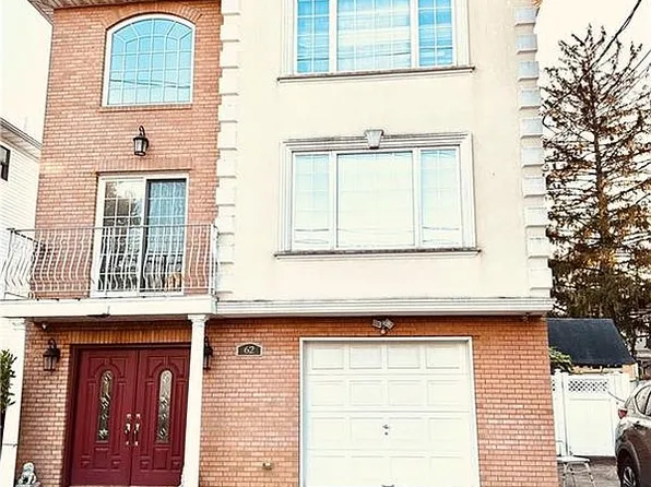 62 Adams Ave, Staten Island, NY 10306