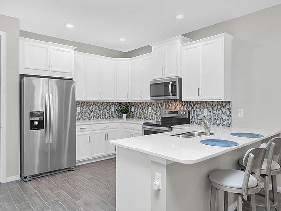 5th image of 1265 Enbrook Loop