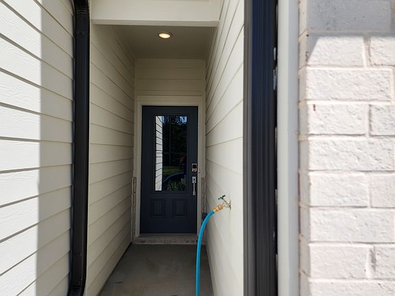 5th image of 965 Sutherland Ln #965