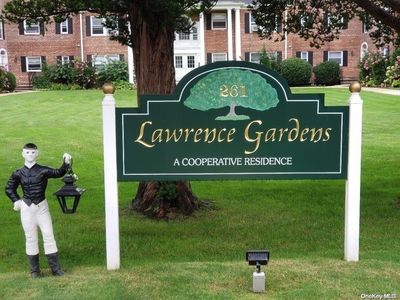 261 Central Avenue #B1, Lawrence, NY, 11559
