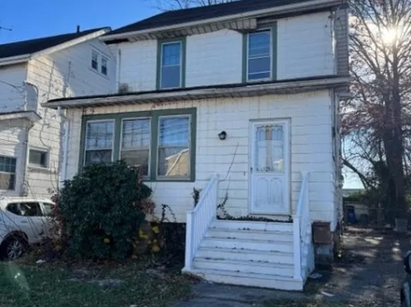 120 S Stiles St, Linden, NJ 07036