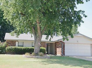 446 W Maple Branch Way, Mustang, OK 73064