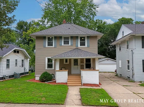 143 Burr Oak St NE, Grand Rapids, MI 49505