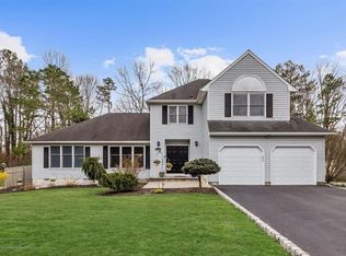 821 Holly Berry Ln, Brick, NJ 08724