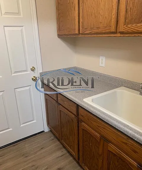1022 Gilliland Dr — Photo 9