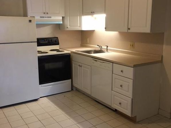379 Sunset Ave APT 8