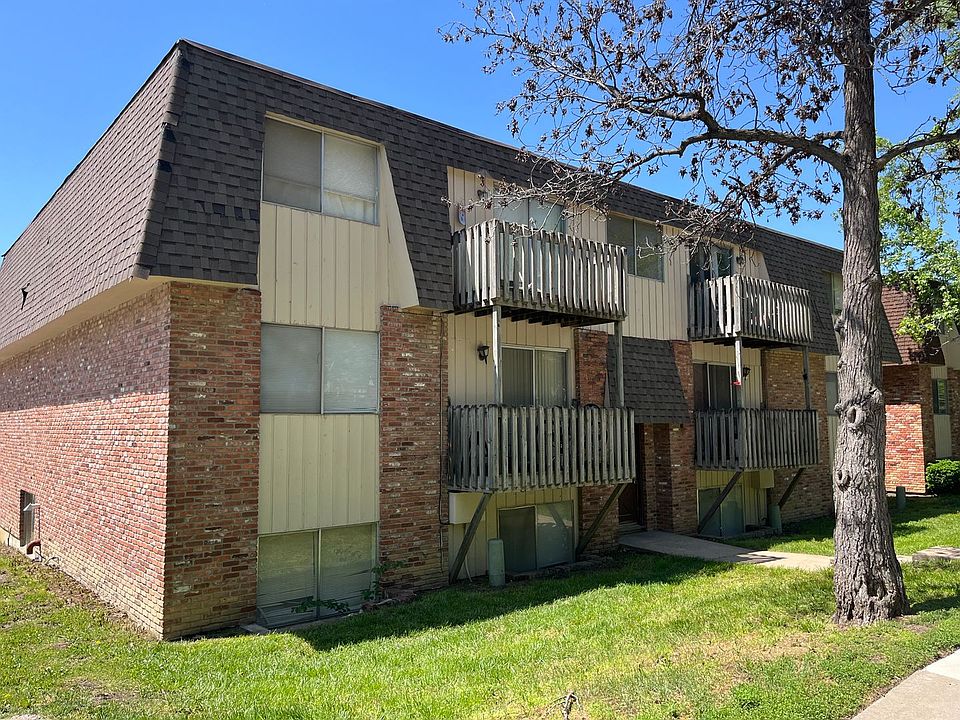 2nd image of 1027 Mississippi St #3