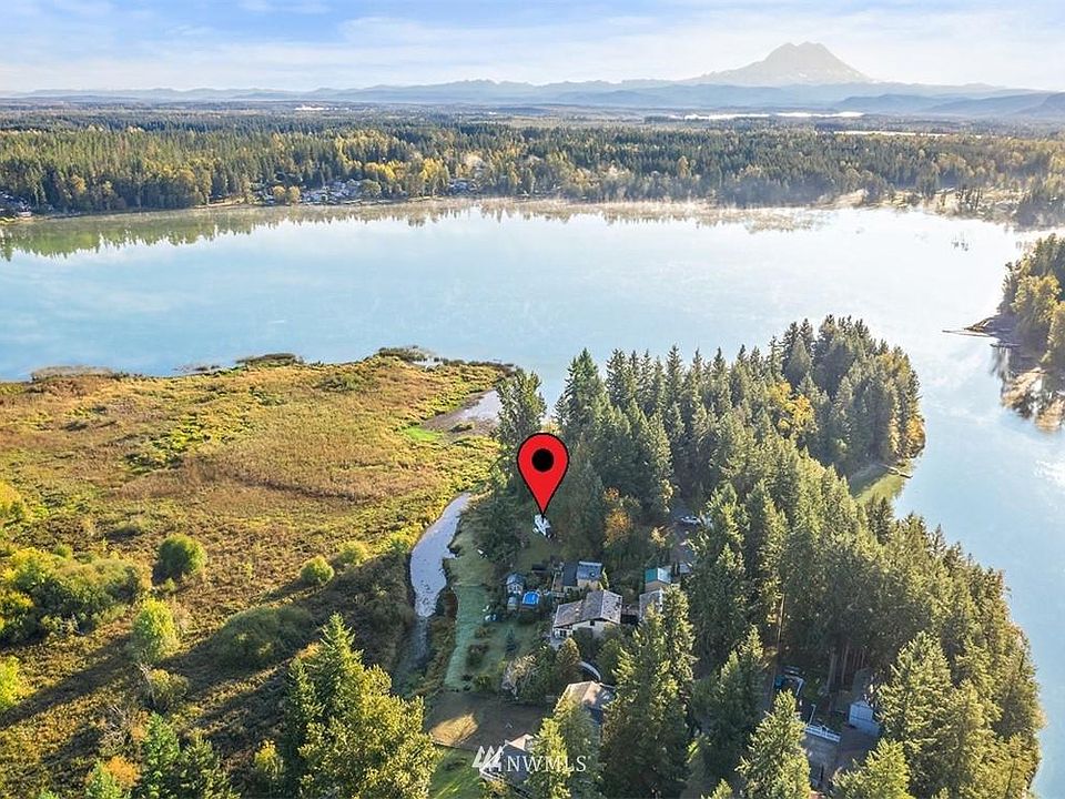 1st image of 17224 Lake Point Dr SE