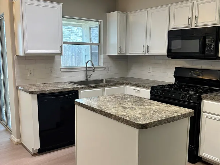 22531 Goss Spring Ct — Photo 6