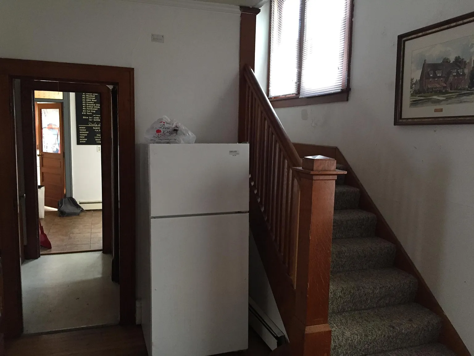 6 bed, 2044 sqft, $4,200 — Photo 3