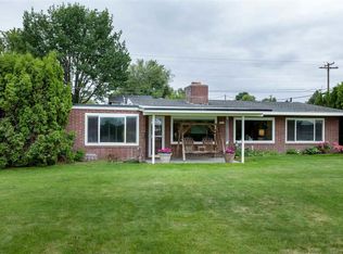 6321 W Arrowhead Ave, Kennewick, WA 99336