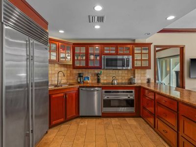 4-820 Kuhio Hwy APT E103, Kapaa, HI, 96746