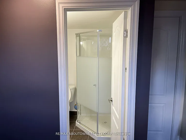 180 Mississauga Valley Blvd #1 — Photo 6