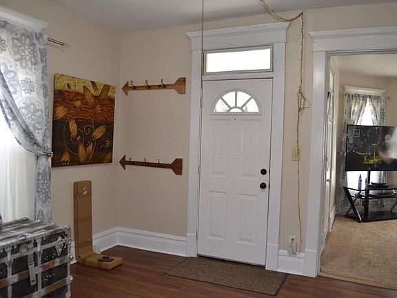 2nd image of 126 Western Ave