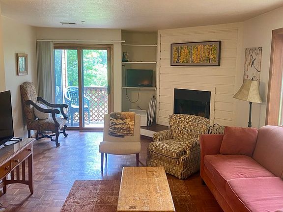 4th image of 2892 Shadow Creek Dr APT 211