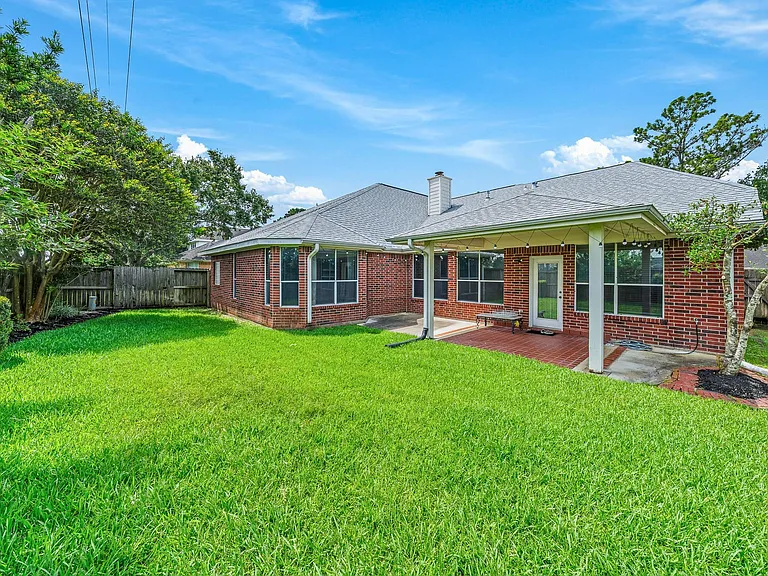 23818 Indian Hills Way — Photo 34