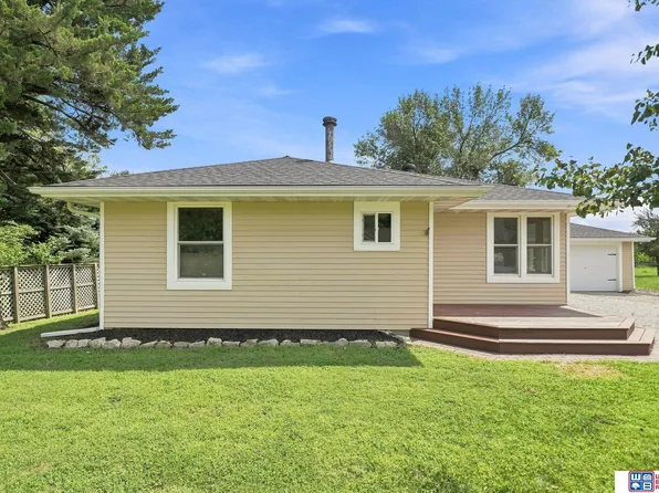 22100 S 96th St, Holland, NE 68372
