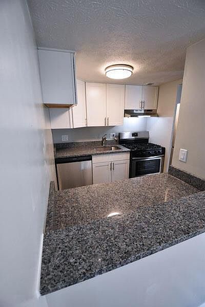 434 E Norwich Ave APT A, Columbus, OH 43201 | Zillow