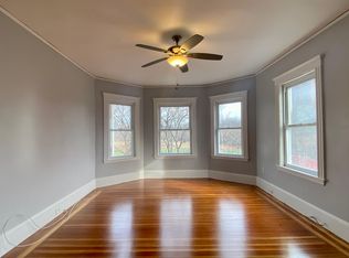 26 Jamaica Rd #C, Brookline, MA 02445