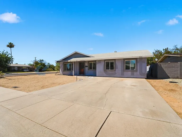1228 E Barbara Dr — Photo 5