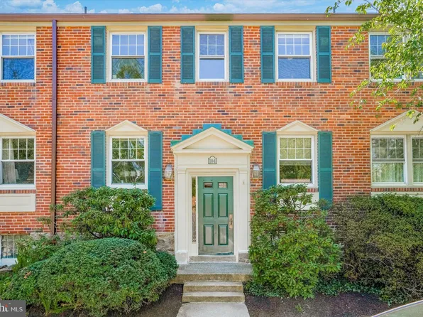 500 E Lancaster Ave Unit 104, Wayne, PA 19087