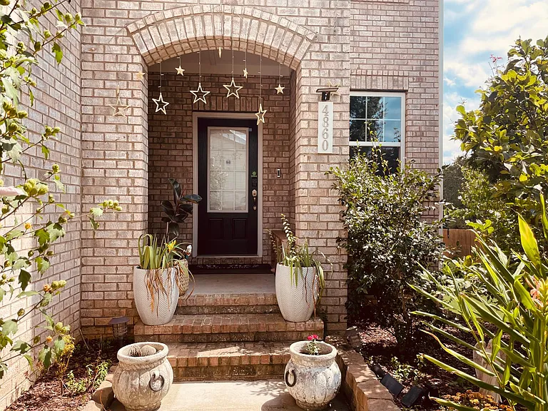4860 Lily Garden Dr — Photo 5