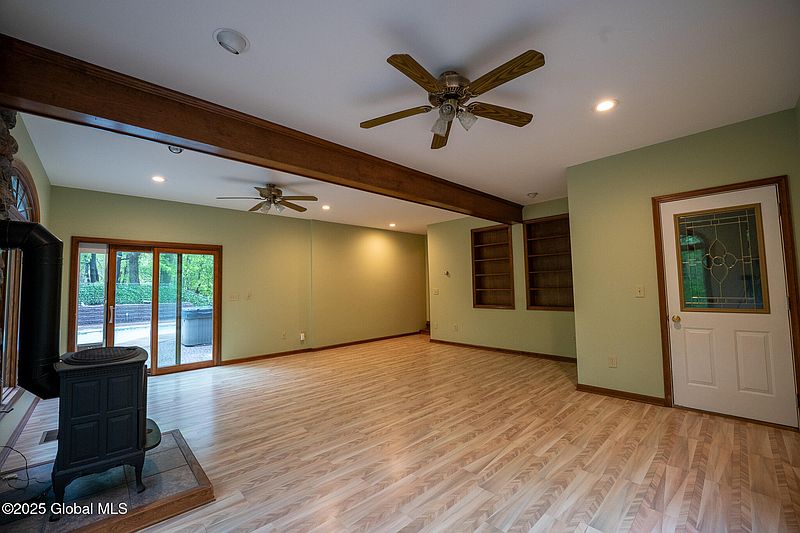 3rd image of 44 Couse Lane