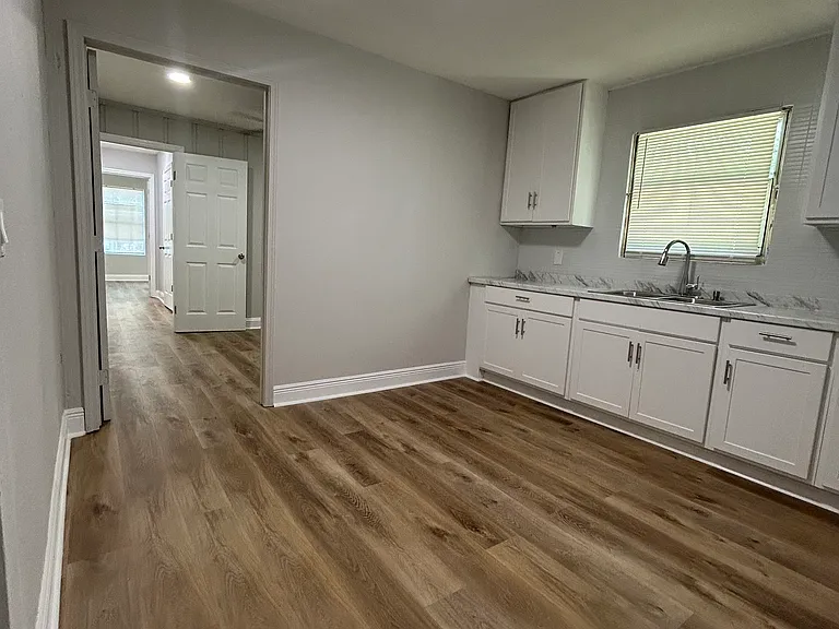 3168 Charleston Dr — Photo 5