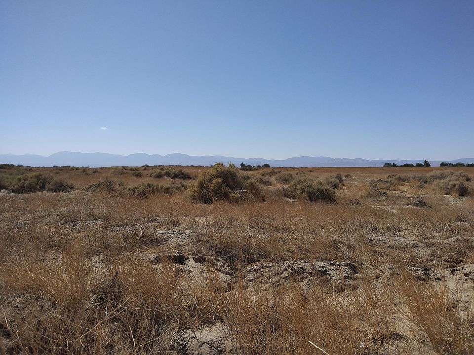 1st image of E Avenue K