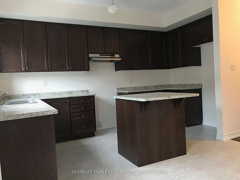 94 Aspen Hills Rd #90 — Photo 3