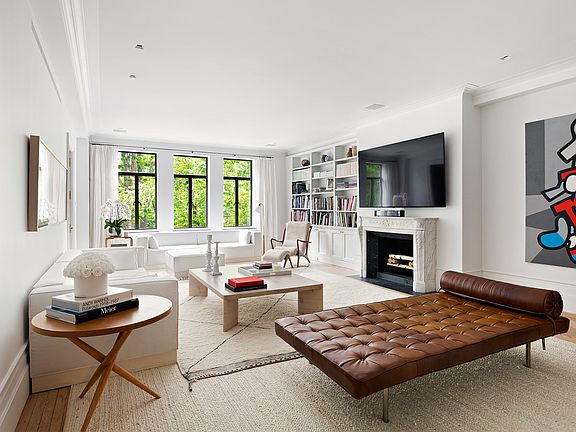3rd image of 211 Central Park W #2G