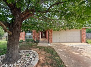 398 NE 9th Pl, Newcastle, OK 73065