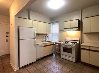 31-62 36th St #2S, Astoria, NY 11106
