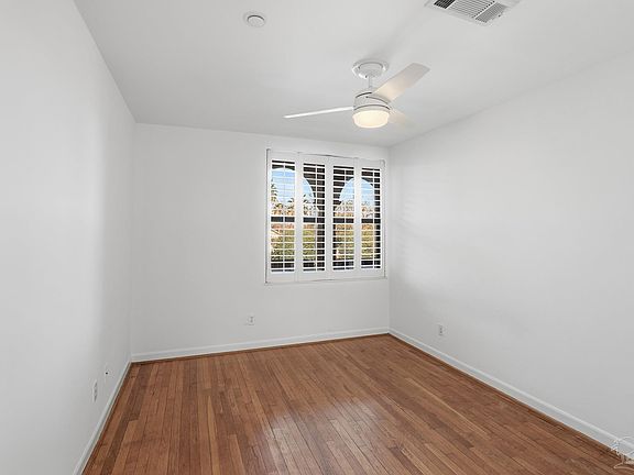 4th image of 2007 E Gadsden St APT 105