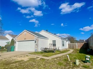 1905 S Pinewoods Dr, Rogers, AR 72758